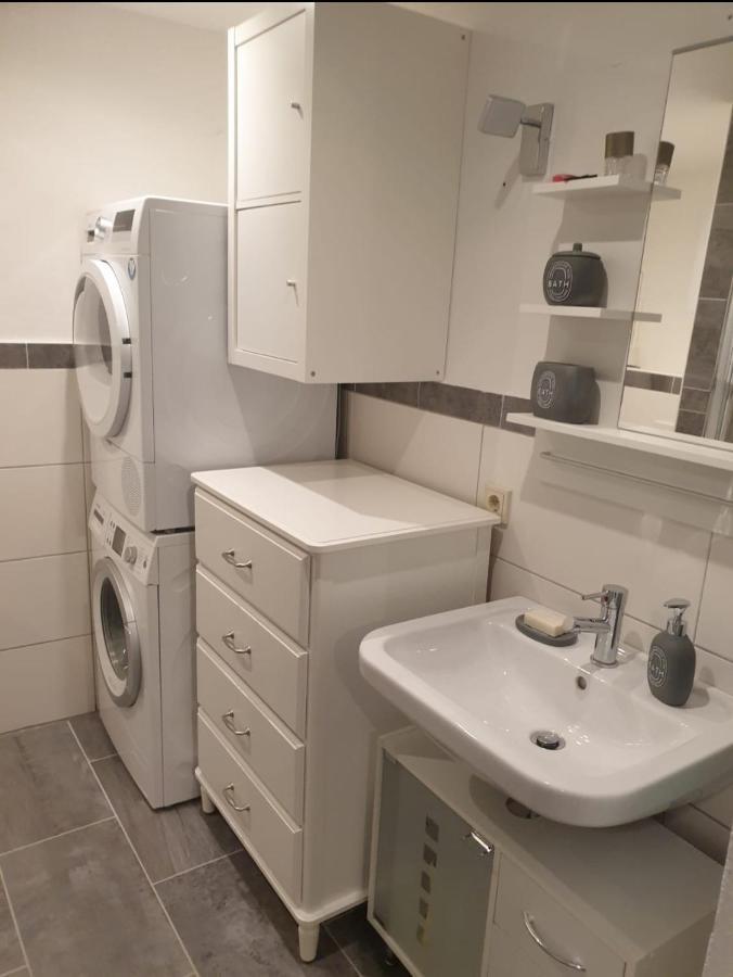 Ferien-Apartment Meter นอยมาเกน-โดรน ภายนอก รูปภาพ